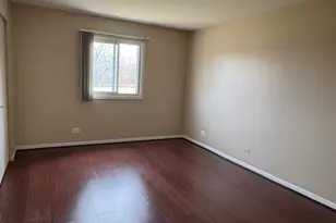 579 Morningside Dr, Roselle, IL 60172 - Photo 6