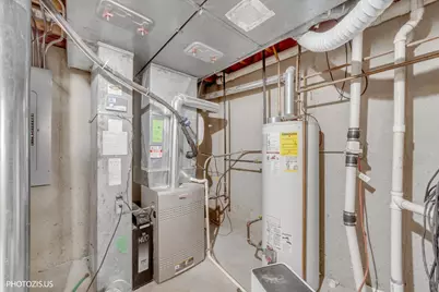 1728 Village Court, Crystal Lake, IL 60014 - Photo 38