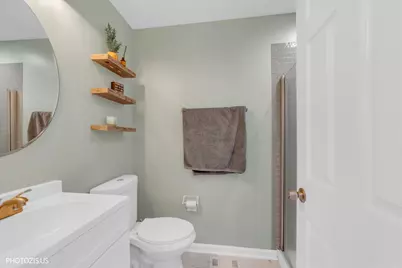 1728 Village Court, Crystal Lake, IL 60014 - Photo 14