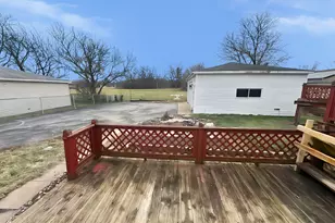 202 E Rose St, Glenwood, IL 60425 - Photo 4