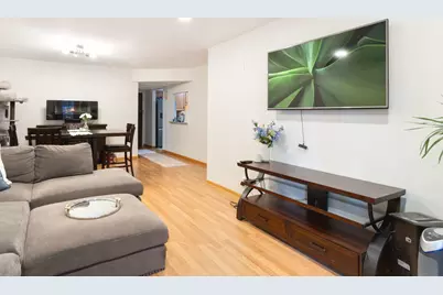 9332 Landings Lane #203D, Des Plaines, IL 60016 - Photo 8