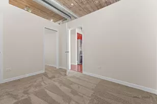 1151 W 14th Pl, Chicago, IL 60608 - Photo 30