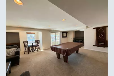 2375 Kelsey Court, Lindenhurst, IL 60046 - Photo 26