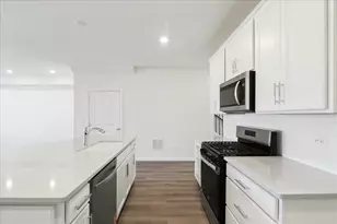 608 Switchgrass Wy, Bolingbrook, IL 60490 - Photo 12