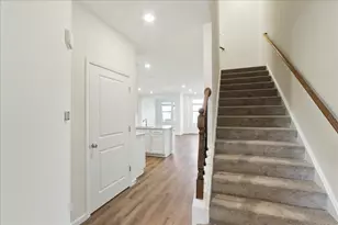 608 Switchgrass Wy, Bolingbrook, IL 60490 - Photo 4