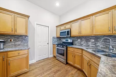 315 Louisa Street N, Shorewood, IL 60404 - Photo 8