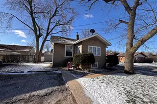 14 W 31st St, Steger, IL 60475 - Photo 2