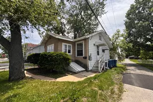 14 W 31st St, Steger, IL 60475 - Photo 4