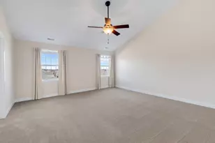 1159 Falcon Ridge Dr, Elgin, IL 60124 - Photo 16