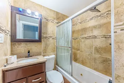 15117 Vine Avenue, Harvey, IL 60426 - Photo 14