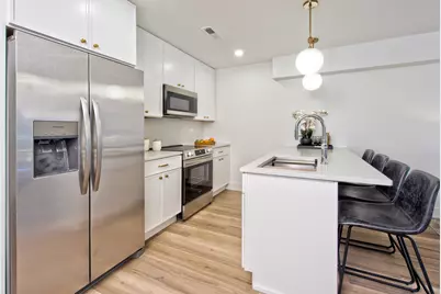 9396 Landings Lane #302, Des Plaines, IL 60016 - Photo 16