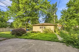 2112 S Drake Ave, Chicago, IL 60623 - Photo 30