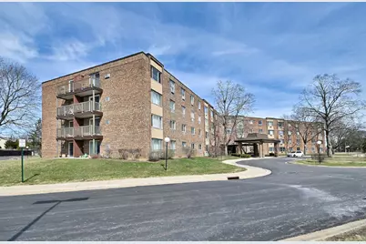 1880 Bonnie Lane #112, Hoffman Estates, IL 60169 - Photo 4