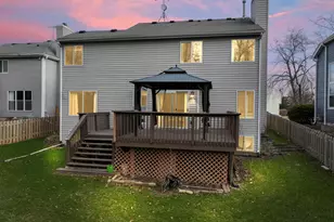 138 Emerald Dr, Streamwood, IL 60107 - Photo 34