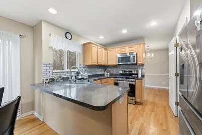 138 Emerald Drive, Streamwood, IL 60107 - Photo 12