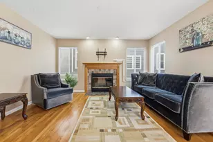 138 Emerald Dr, Streamwood, IL 60107 - Photo 16