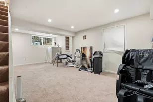 138 Emerald Dr, Streamwood, IL 60107 - Photo 32