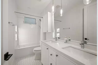 2042 N Honore Street, Chicago, IL 60614 - Photo 26