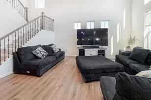 12431 Eileen St, Lemont, IL 60439 - Photo 6