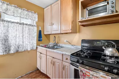 7300 W 56 Place, Summit, IL 60501 - Photo 10