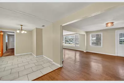 900 W Audrey Avenue, Joliet, IL 60436 - Photo 12