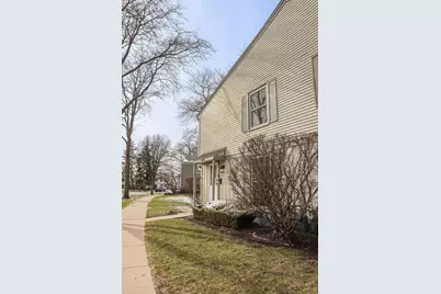 1682 Monticello Court #D, Wheaton, IL 60189 - Photo 34