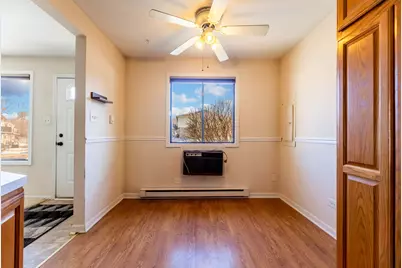 125 Willows Edge Court #C, Willow Springs, IL 60480 - Photo 8