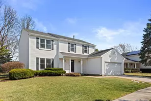 751 Aberdeen Ln, Buffalo Grove, IL 60089 - Photo 2