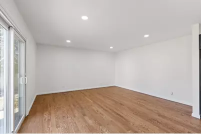 751 Aberdeen Lane, Buffalo Grove, IL 60089 - Photo 12