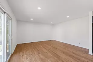 751 Aberdeen Ln, Buffalo Grove, IL 60089 - Photo 12