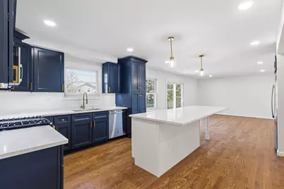 751 Aberdeen Lane, Buffalo Grove, IL 60089 - Photo 4