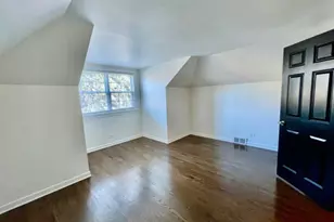 3701 W North Shore Ave, Lincolnwood, IL 60712 - Photo 14