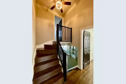 3701 W North Shore Avenue, Lincolnwood, IL 60712 - Photo 8