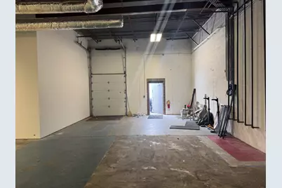 2700 Dekalb Ave. Road #B, Sycamore, IL 60178 - Photo 2