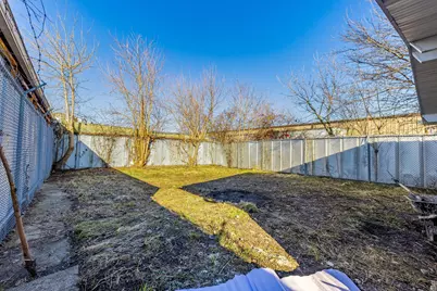 15334 Hoyne Avenue, Harvey, IL 60426 - Photo 20