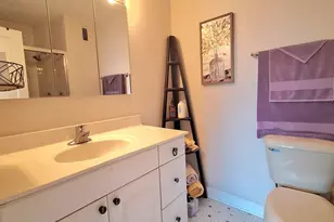 2211 S Stewart Ave, Lombard, IL 60148 - Photo 18