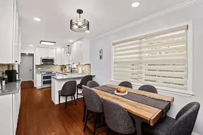 6345 W Warwick Avenue, Chicago, IL 60634 - Photo 4