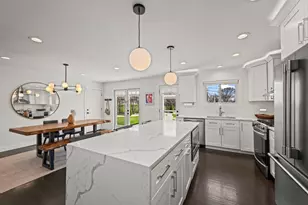 671 Hazel Ct, Roselle, IL 60172 - Photo 16