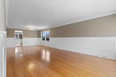 4536 W 100th Place, Oak Lawn, IL 60453 - Photo 4