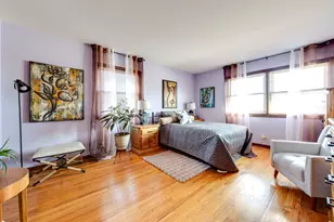 2042 S Goebbert Rd, Arlington Heights, IL 60005 - Photo 22