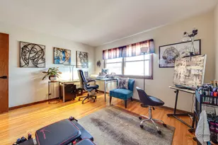 2042 S Goebbert Rd, Arlington Heights, IL 60005 - Photo 26