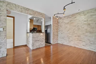 3000 Bayside Drive #202, Palatine, IL 60074 - Photo 6