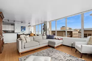 655 W Irving Park Rd, Chicago, IL 60613 - Photo 4