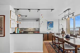 655 W Irving Park Rd, Chicago, IL 60613 - Photo 10