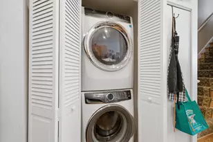 945 N Kingsbury St, Chicago, IL 60610 - Photo 14