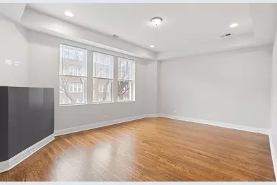 2015 W Jarvis Avenue #2, Chicago, IL 60645 - Photo 6