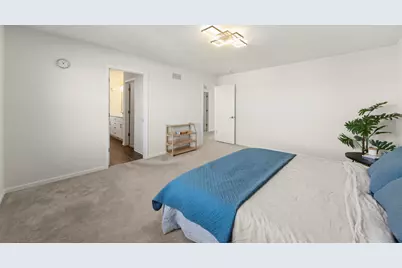 2534 Leander Court, Woodridge, IL 60517 - Photo 18