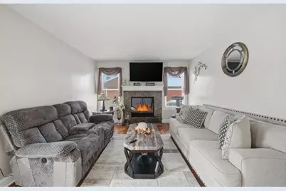 1625 Powder Horn Drive, Algonquin, IL 60102 - Photo 8