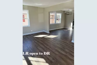 711 Woodhollow Lane, Buffalo Grove, IL 60089 - Photo 10