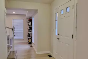 713 Green Mountain Ct, Bolingbrook, IL 60440 - Photo 8